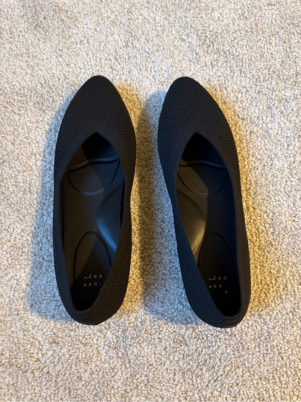 a new day Black Pointed-Toe Knit Flats NWOT